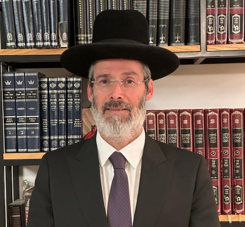 סביבת הרב כהנא: "החלטת הוועדה שרירה וקיימת"