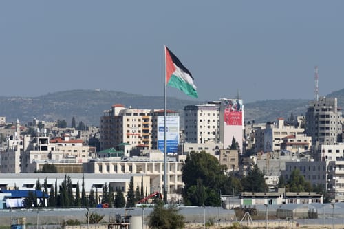 דיווח ראשוני: כלי טיס תקף מחבלים חמושים בנור א-שמס