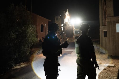נהרסו בתי המחבלים שרצחו את מתן אלמליח בכביש 1