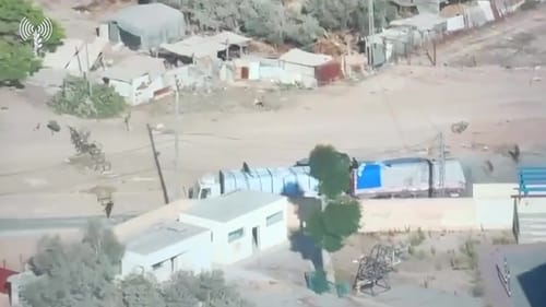 תיעוד: חוסלו מחבלים שניסו להשתלט על משאיות הסיוע