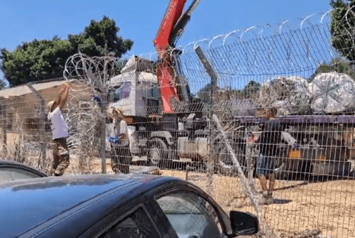 מוגזם? כך צה"ל נערך להגעת המפגינים לבית ליד