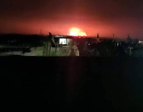 סוריה: פיצוצי ענק במחסני תחמושת בשדה התעופה בחומס