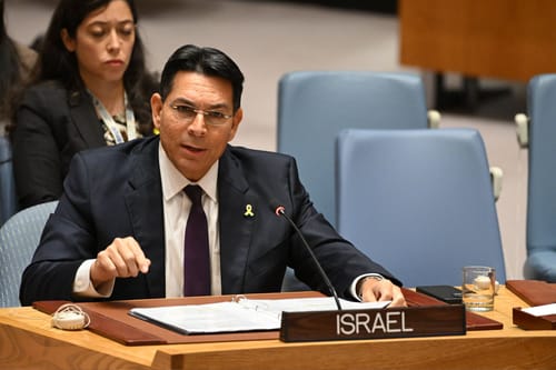 דנון תקף את הנציג הפלסטיני באו"ם: "מחבל בחליפה". צפו