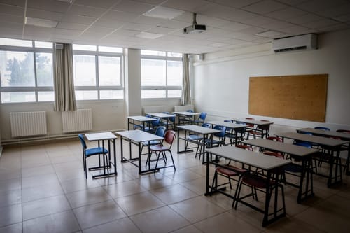 הנציג של המורים שלא רוצים להשתתף בשביתה של רן ארז