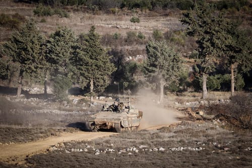 חילופי אש חריגים בסוריה: 6 מילואימניקים נפצעו