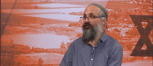 "מתיישבים לשיחה": אברהם סנדק עדיין מחפש צדק