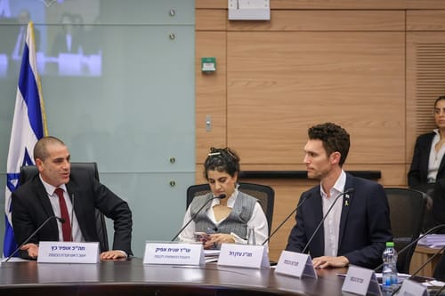 ועדת הכנסת אישרה את בקשתו של עידן רול לפרוש מיש עתיד