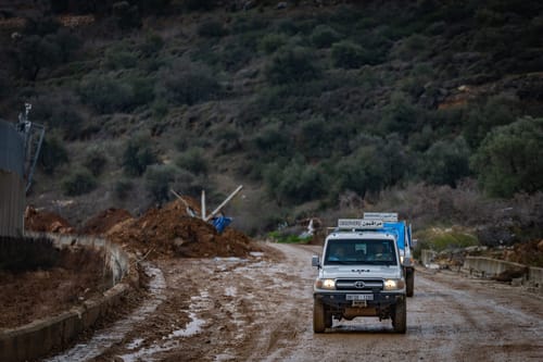 תומכי חיזבאללה התפרעו בדרום לבנון תקפו ופגעו בבכיר ביונפי"ל