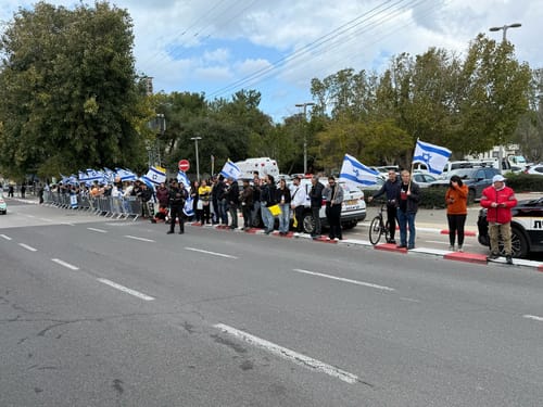 משרד הבריאות מעדכן: החטופים החללים הגיעו לאבו כביר