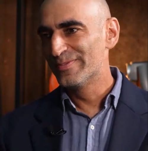 טלוויזיה או רדיו? אסף ליברמן בבוחן פתע. צפו