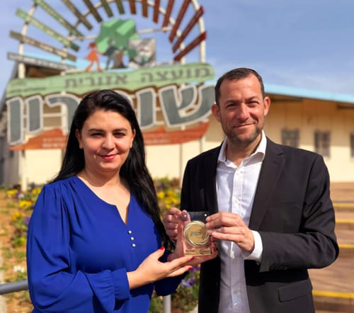 חברת הפרלמנט האירופי ליוסי דגן: "אנחנו תומכים בריבונות!"