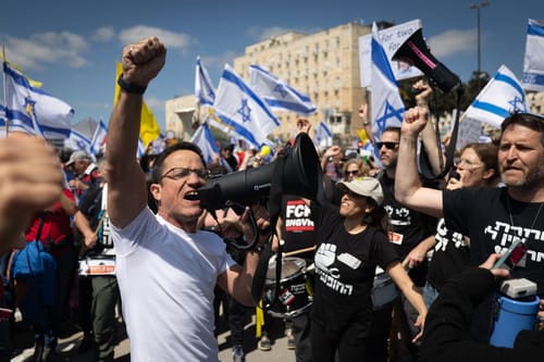 המצור על הכנסת: רונן בר נכשל גם בהגנה על הדמוקרטיה