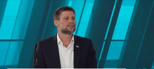 סמוטריץ' לסרוגים: "לא מודאג מהסקרים, אנחנו מחוללים מהפכות"