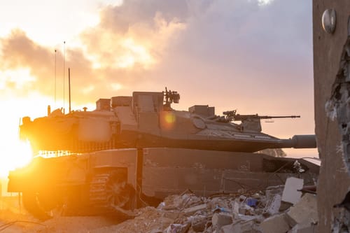 הלחימה נמשכת: חטיבת כפיר וחטיבה 7 השמידו מאות מטרות | צפו