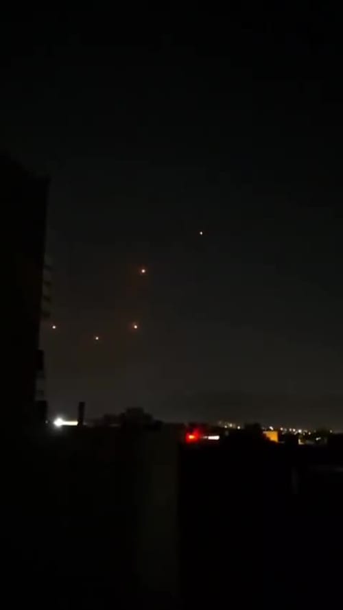 הטילים הבליסטים יוצאים מאיראן: צפו בתיעוד