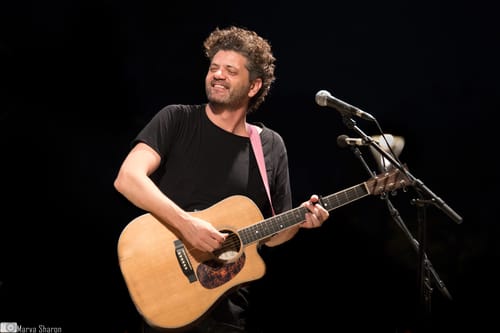 יום הולדת שמח: עשרה דברים שלא ידעתם על הזמר האגדי אמיר דדון