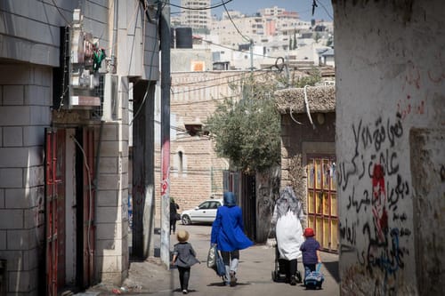 דיווח: יהודי ננטש במחנה פליטים פלסטיני