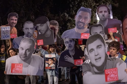 דיווחים ערביים: זו השעה בה חמאס ימסור את החללים החטופים