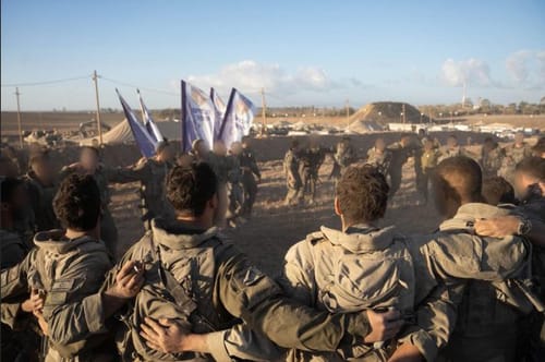 מפקדי גבעתי הגיעו לבסיס: מה יקרה עם הלוחמים שמרדו?