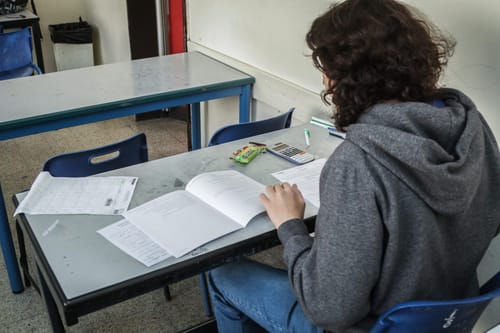 חרף המלחמה: עלייה בשיעור הזכאות לבגרות – גם במגזר החרדי