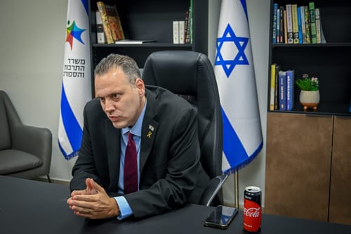 מיקי זוהר זועם: כשזה מגיע לליכוד ולנתניהו זה הופך לסערה