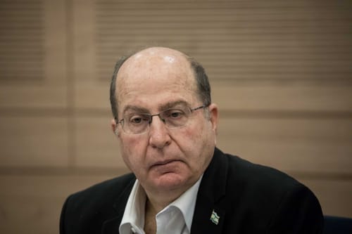 בוגי יעלון במתקפה על שופטי בג"ץ: "אתם מקבעים שלטון יחיד"
