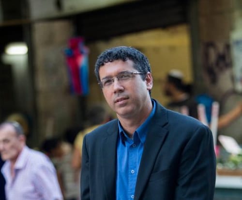"איפה הרוב שיתייצב נגד?": הרב נבון נגד תירוץ "המיעוט" החרדי
