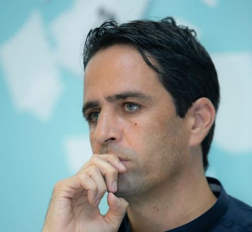 אלמוג בוקר נגד דובר צה"ל: "תגובה של ה-6 באוקטובר"