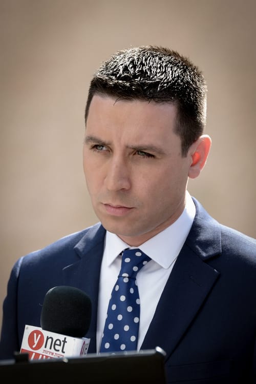 הפרשן הפוליטי מודאג מהסקרים: "הוא ממשיך להתחזק"