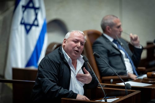 השתלחות קשה בכנסת: "יש מקום בגיהנום ששמור רק לך"