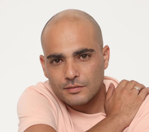 אחרי פטירת אביו - שיר לוי בהודעה כואבת: "עכשיו הזמן שלי"