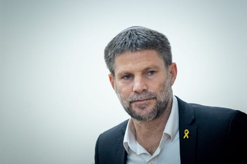 "תתפטר או שתתחיל לעבוד" סמוטריץ' חוטף ברשת