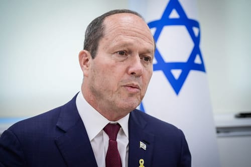 ברקת מתפוצץ על סמוטריץ': "גרנדמייזר, לא עובר אחוז חסימה"