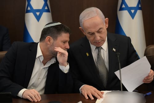 לקראת נסיעת נתניהו: סמוטריץ׳ מציב תנאים לרה"מ ביחס לעזה