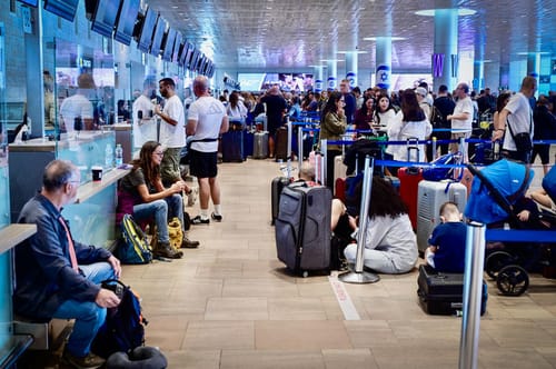 מבצע "כנפי הארי" בשיאו: נתב"ג ומעברי הגבול בעומס חריג