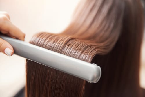 ריקול דחוף למותג החלקת השיער הפופולרי: "סכנת חיים"