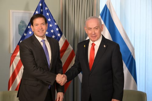 רגעים מכריעים: נתניהו נפגש כעת עם מזכיר המדינה רוביו