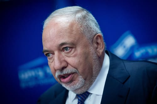 ליברמן: "צריך לחזור להילחם בעזה, חבל על כל יום שעובר"