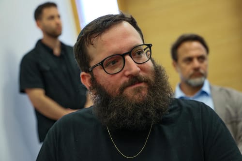 סאגה בלתי נגמרת: אוריך לא יוכל ליצור קשר עם נתניהו