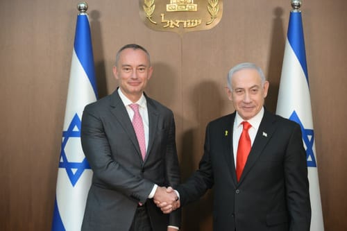 בדרך לשלב ב'? נתניהו נפגש עם המיועד למנכ"ל מועצת השלום בעזה