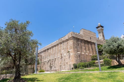 בגלל הרמדאן: אלו הימים בהם מערת המכפלה תיסגר ליהודים