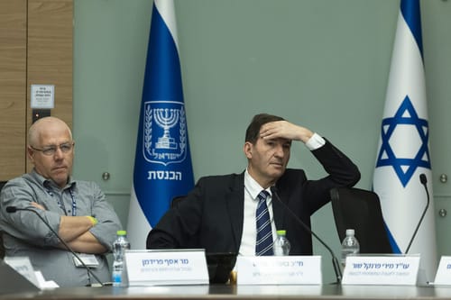 הייעוץ המשפטי: לבטל את חוק הגיוס אם לא תהיה עמידה ביעדים