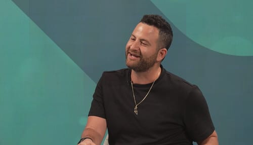"אלוהים דאג": הטוויסט בפרשת דריסת אמו של גיא הוכמן