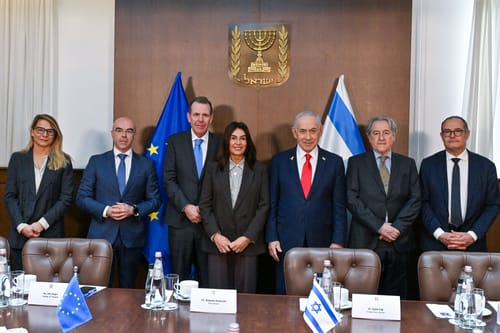 חיזוק מדיני: ראש הממשלה נפגש עם משלחת ידידי ישראל