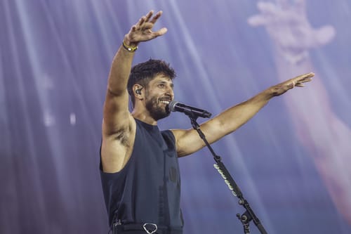 שירה גפן תקפה, עידן עמדי לא נשאר חייב: "את בצד של החמאס"