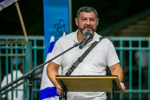 עופר וינטר במתקפה על אהוד ברק: "מהלך מופקר"