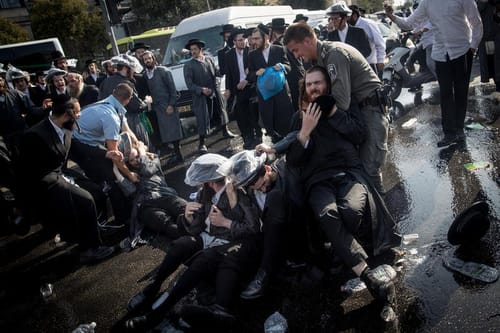 דובר צה"ל מכחיש: לא מתנהל מו"מ על שחרור עריקים מהכלא הצבאי
