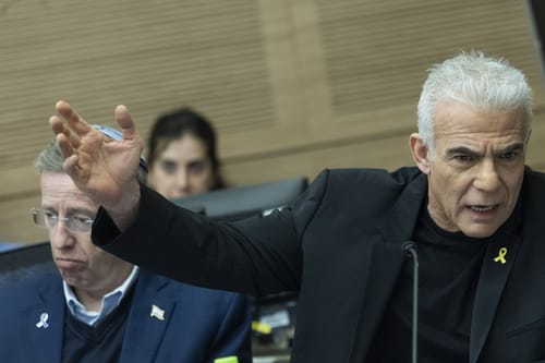לפיד עונה לנתניהו במסמך משלו: "טענות שקריות, מניפולציה"