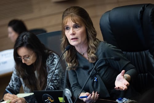 הלום קרב: "אתם בונים חוות וכבישים ומשאירים הפצועים מאחור"