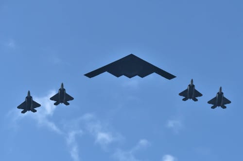 חודרי בונקרים בדרך: ארה"ב מעלה הילוך מול הגרעין | פרשנות